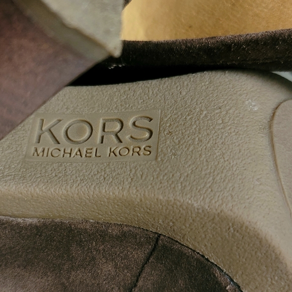 KORS Michael Kors Brown Suede Dolly Loafers with Stack Heel Size 6 M - Picture 7 of 7